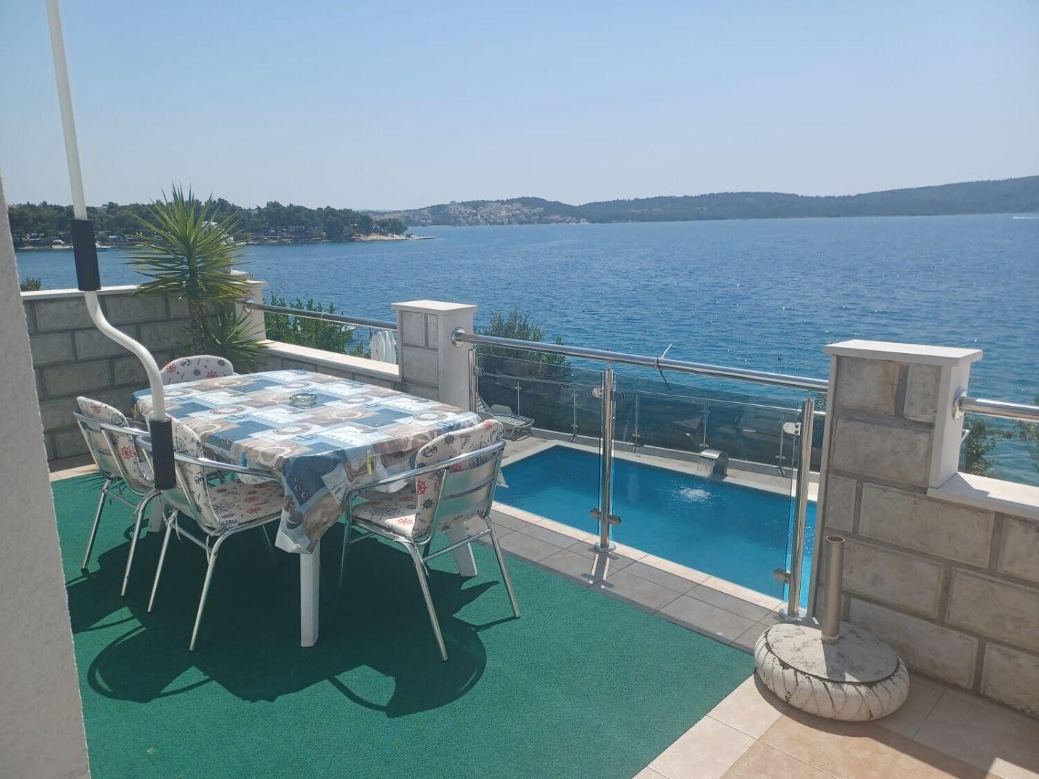 Apartments Marija Τρογκίρ Εξωτερικό φωτογραφία