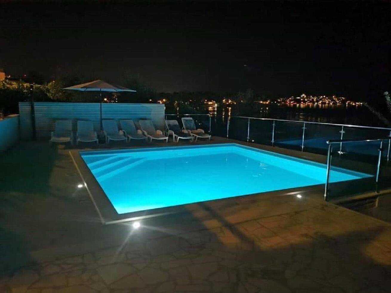Apartments Marija Τρογκίρ Εξωτερικό φωτογραφία