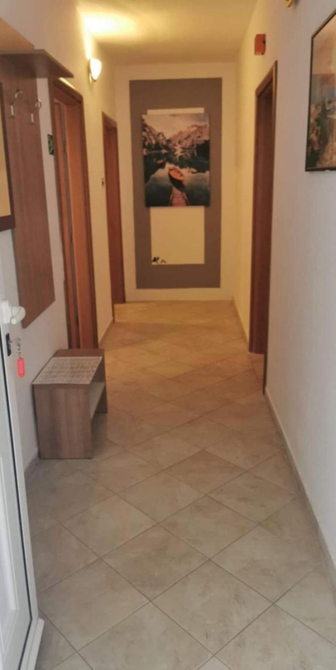 Apartments Marija Τρογκίρ Εξωτερικό φωτογραφία