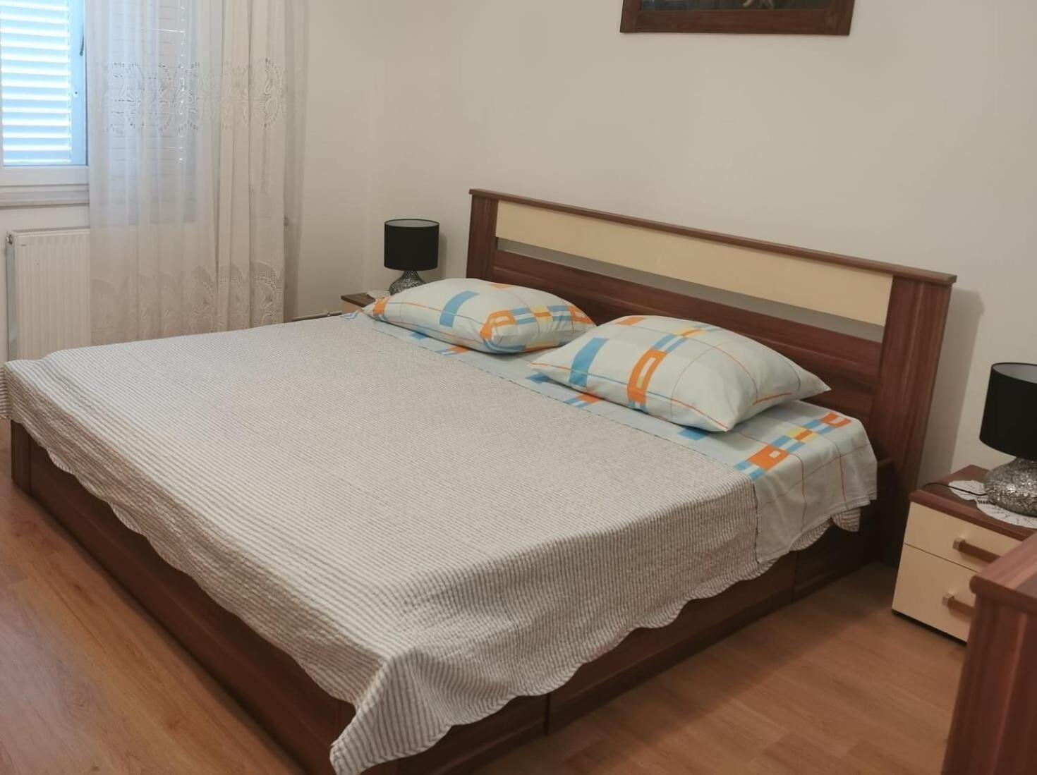 Apartments Marija Τρογκίρ Εξωτερικό φωτογραφία