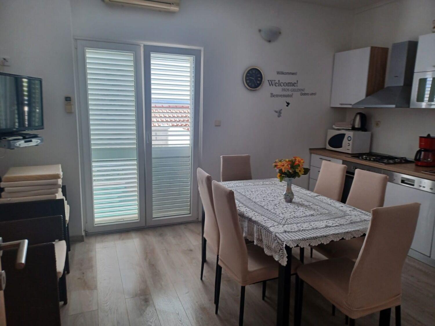 Apartments Marija Τρογκίρ Εξωτερικό φωτογραφία