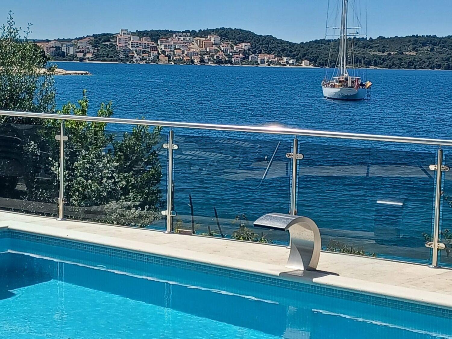 Apartments Marija Τρογκίρ Εξωτερικό φωτογραφία